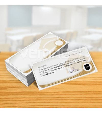 Tarjeta De Egresado Dorada