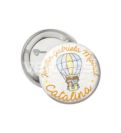 Boton prendedor Globo con Nombre 4.4 cm.