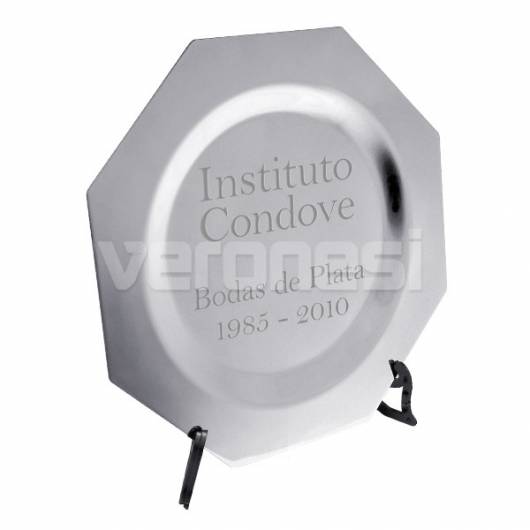 Plato Octogonal Liso 16 Cm.